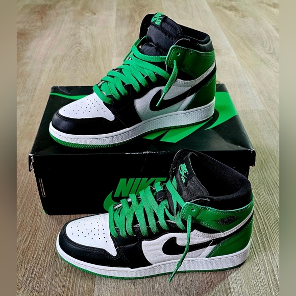 Size 7Y Nike Air Jordan 1 Retro High OG GS "Lucky Green" - Picture 3 of 11